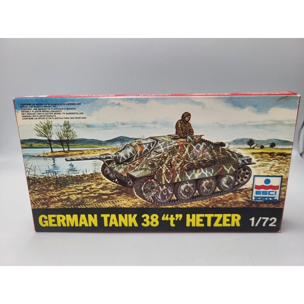 German tank 38 ''t'' hetzer 1/72 art.no 8011 - VTG 1983